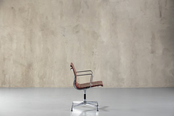 EA 108 Chair by Charles and Ray Eames for Vitra, 2000-SPE-1800622