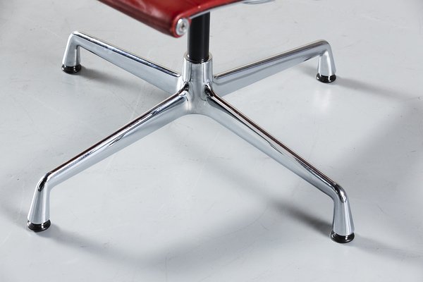 EA 108 Chair by Charles and Ray Eames for Vitra, 2000-SPE-1800622