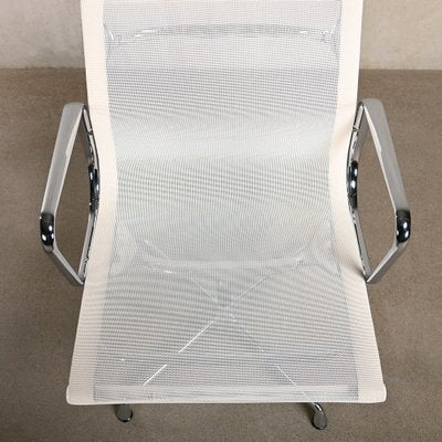 EA108 Aluminum Dining Chair in White Netweave Mesh by Charles & Ray Eames for Vitra, 2013-JK-1822987