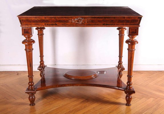 Early-19th Century Italian Walnut Center Table-MBH-1032316