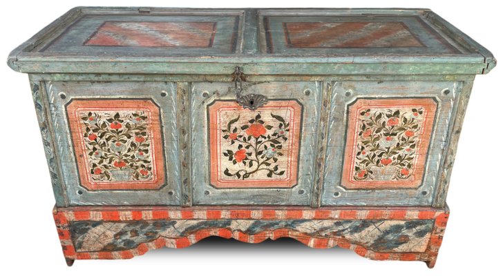 Early 19th Century Light Blue Floral Painted Blanket Chest-BGS-2035716