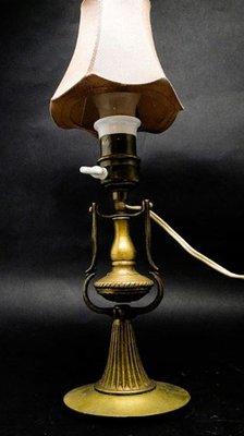 Early 20th Century Art Nouveau Balanced Table Lamp, Austria-Hungary, 1890s-BKO-1420824