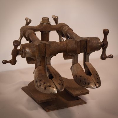 Early 20th Century Cobblers Double Shoe Stretcher Machine-AOI-1433311