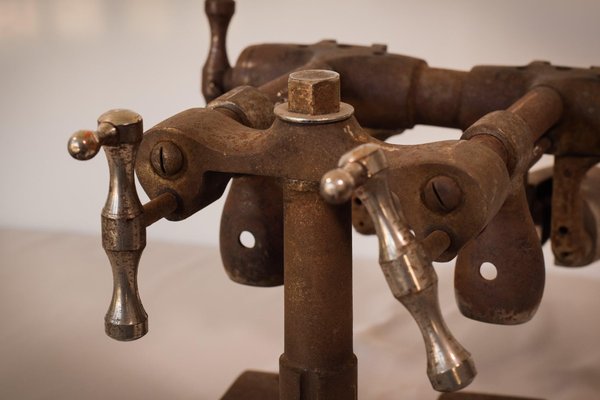 Early 20th Century Cobblers Double Shoe Stretcher Machine-AOI-1433311