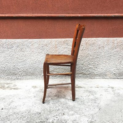 Early 20th Century Italian Walnut Chair, 1900s-GDD-1096605