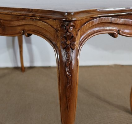 Early 20th Century Solid Walnut Living Room Table in the Style of Louis XV-RVK-1250569