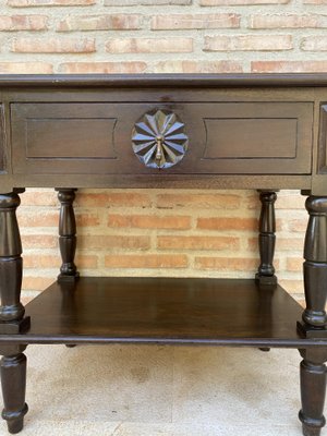 Early 20th Century Spanish Walnut Work Side Table with Large Single Drawer-NOU-1220657