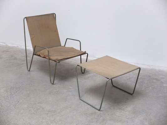 Early Bachelor Chair with Ottoman by Verner Panton for Fritz Hansen, 1950s, Set of 2-MHV-1807512