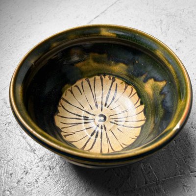 Early Shōwa Period Ceramic Japanese Bowl with Floral Pattern, 1950s-DWL-1821270