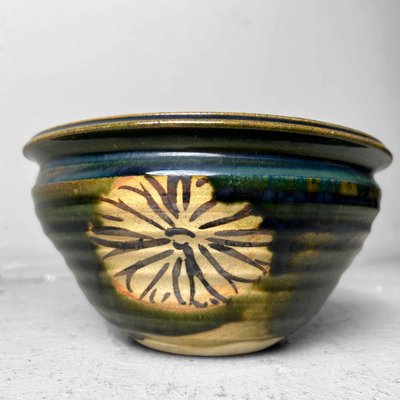 Early Shōwa Period Ceramic Japanese Bowl with Floral Pattern, 1950s-DWL-1821270