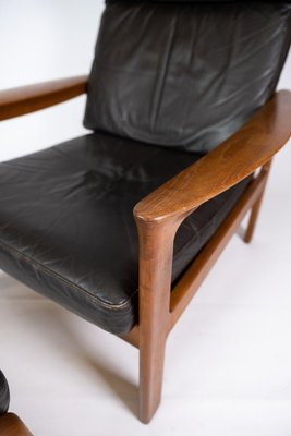 Easy Chair with Stool in Teak Upholstered with Black Leather by Arne Vodder for Komfort, Set of 2-UY-911719