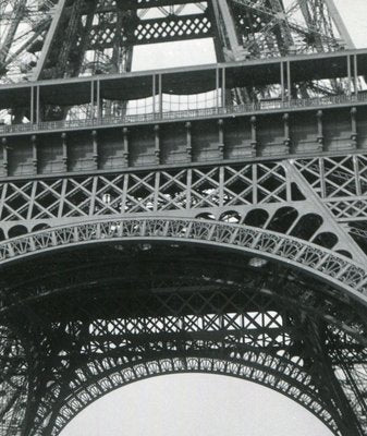 Eiffel Tower, Paris, 1955-DYV-701168