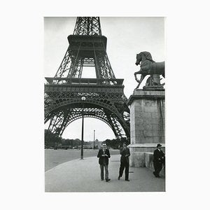 Eiffel Tower, Paris, 1955-DYV-701171