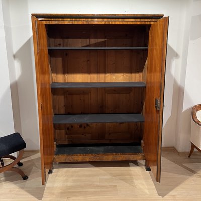 Empire Armoire in Walnut Veneer & Brass, Vienna, 1815-NNB-1786644