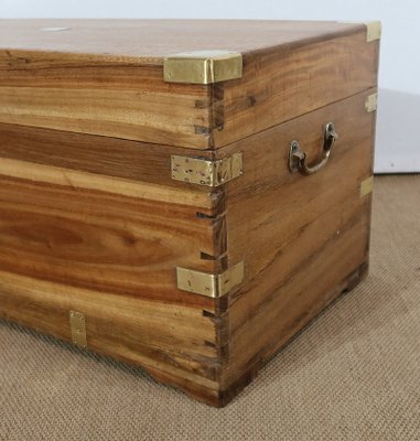 End of 19th Century Camphor and Blond Mahogany Travel Trunk-RVK-1312997