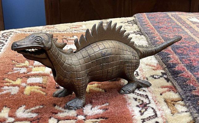 English Dinosaur Shaped Cast Iron Nutcracker, 1930s-QYF-1787868