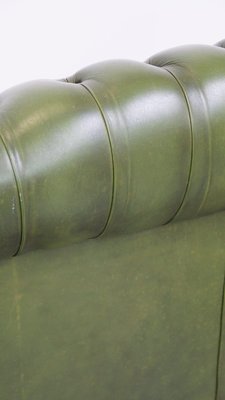 English Green Leather 2.5 Seater Chesterfield Sofa-HPP-2039535