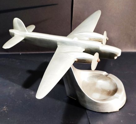 English Model Airplane, 1940s-NA-1289855