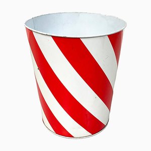 English Modern Round Wastepaper Basket in Red and White Metal, 1990s-GDD-1757587