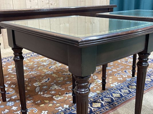 English Nesting Tables in Mahogany and Leather Top Under Glass, 1950s, Set of 3-QYF-1724022