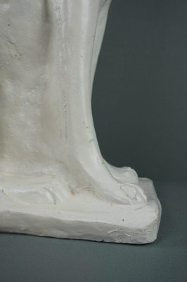 English Sitting Dog in Painted Plaster-HPP-1363227