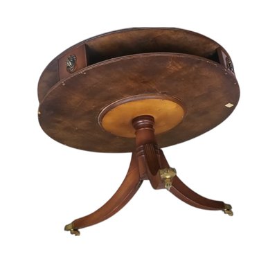 English Wood and Leather Round Table-TCS-2042153