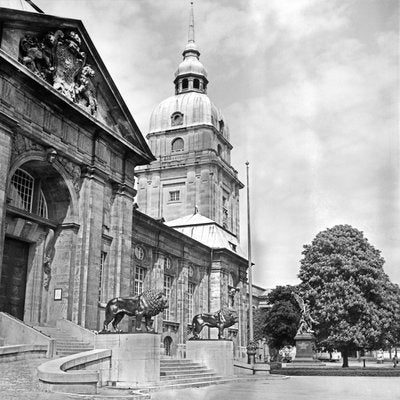 Entrance Gate State Museum Hesse Darmstadt, Germany, 1938, Printed 2021-DYV-997878