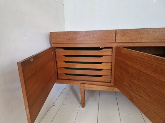 FA-66 Sideboard by Kofod Larsen for Faarup Møbelfabrik, 1960s-DGW-2021291