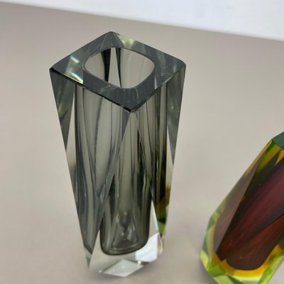 Faceted Murano Glass Sommerso Vases, Italy, 1970s, Set of 2-QZ-1151859