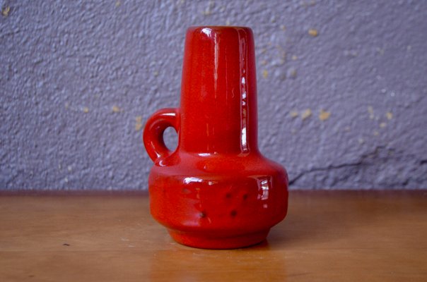 Fat Lava Scandinavian Pitcher Vase in Red Color from Kreutz Keramik-AIU-2018464