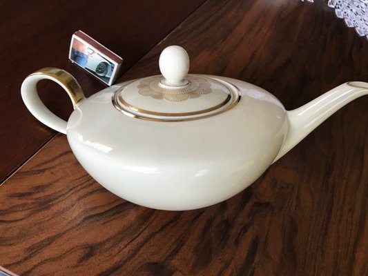 Favorit Tea Kettle from Hutschenreuther, Bavaria, Germany, 1940s-WQQ-1325150