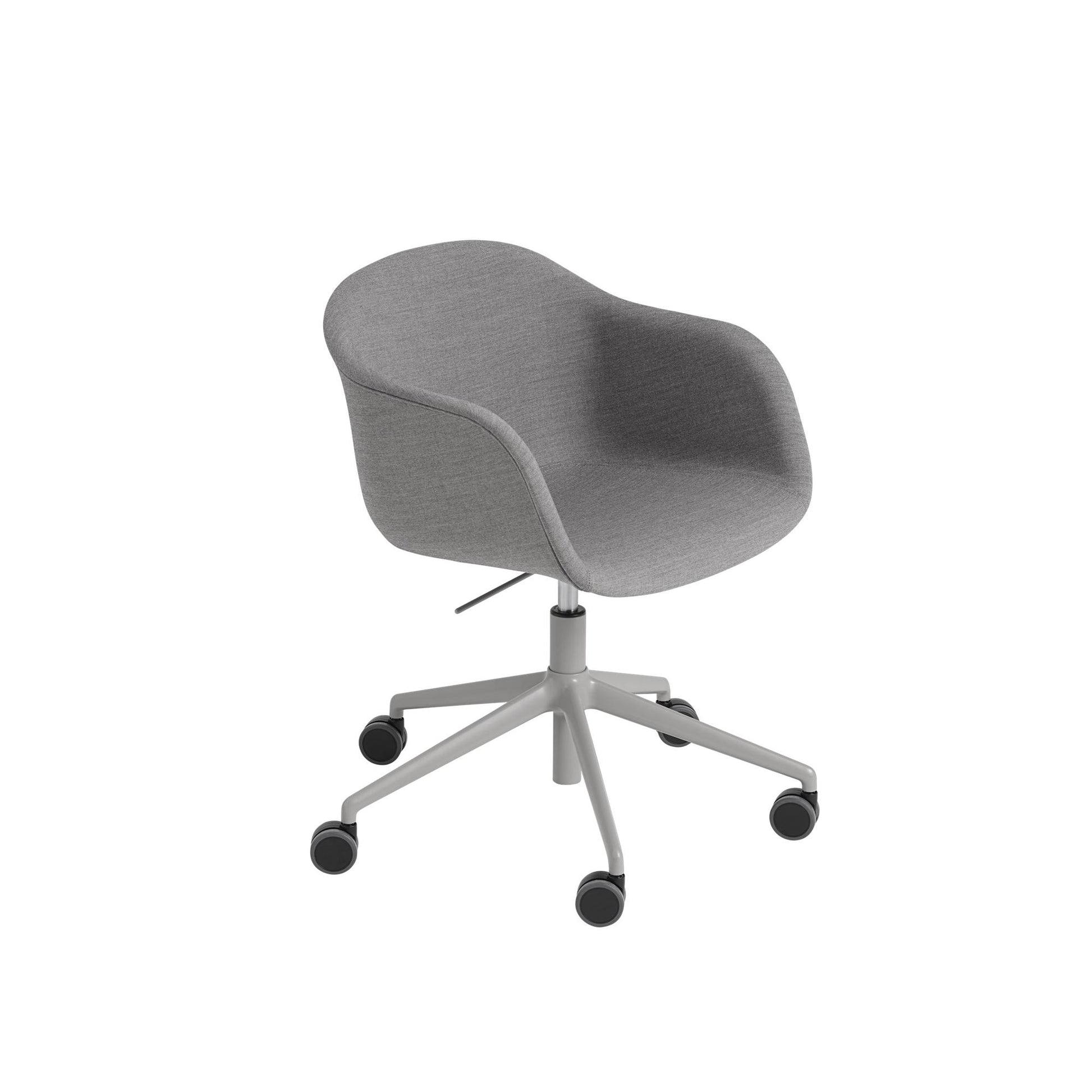Fiber Dining Chair w. Armrest Swivel Base and Wheel by Muuto #Upholstered Remix 133/Gray