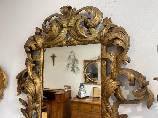 Florentine Mirror with Acanthus Leaf Carving-PXE-2041667