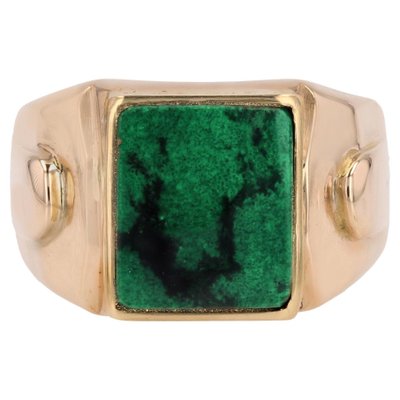 French 18 Karat Yellow Gold Signet Ring with Maw Sit Sit Jade, 1930s-OLU-1784785