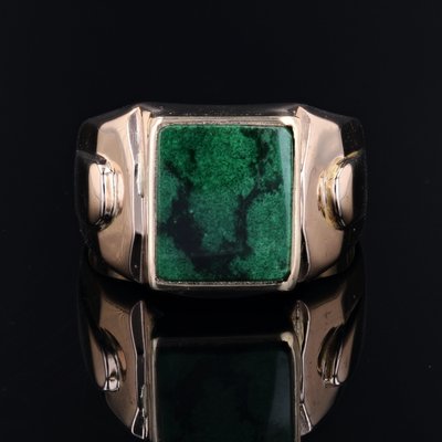 French 18 Karat Yellow Gold Signet Ring with Maw Sit Sit Jade, 1930s-OLU-1784785