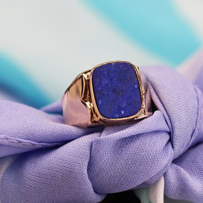 French 1950s Lapis Lazuli 18 Karat Yellow Gold Signet Ring-OLU-1718969