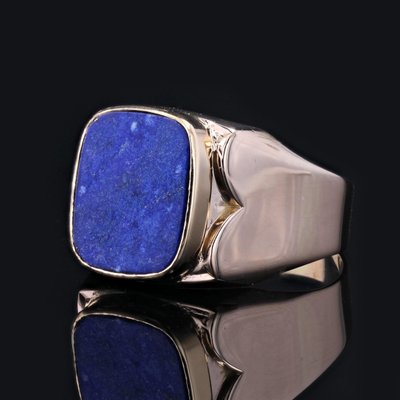 French 1950s Lapis Lazuli 18 Karat Yellow Gold Signet Ring-OLU-1718969