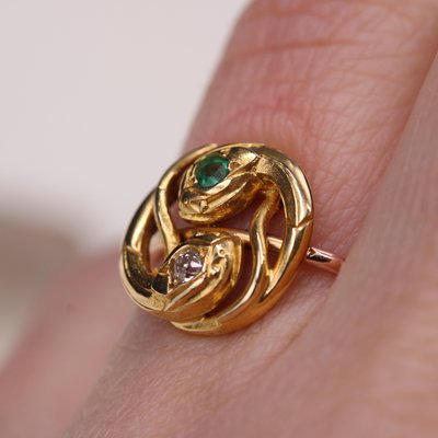 French 19th Century 18 Karat Yellow and Rose Gold Snake Ring with Emerald and Diamond-OLU-1786047