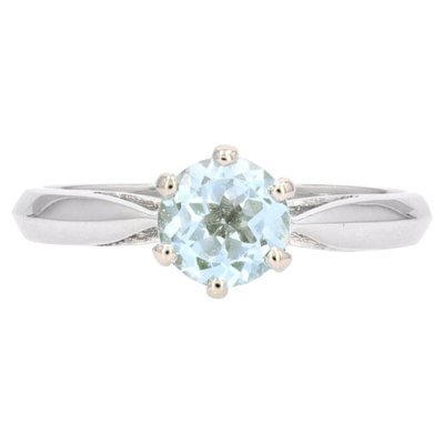 French Aquamarine 18 Karat White Gold Solitaire Ring, 1970s-OLU-1388185