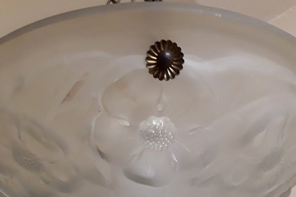 French Art Deco Ceiling Lamp with Hibiscus Patterned Glass Bowl & Brass Chain, 1930s-HOI-1409236