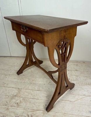 French Art Nouveau Side Table in Oak, 1900-WZZ-1264385