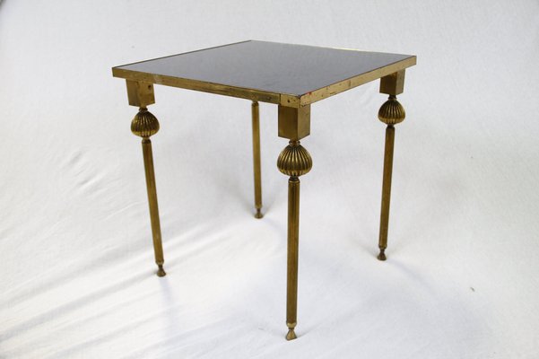 French Brass Nesting Tables with Mirrored Tops, 1950s, Set of 3-BHG-1048618