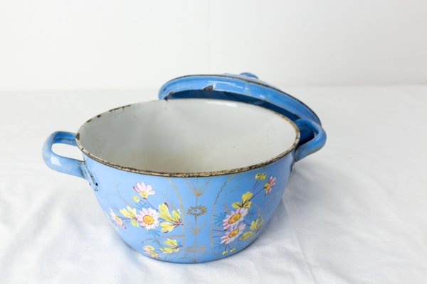 French Country Blue Soup Tureen With Floral Decoration in Enameled Iron, 1900s-RIU-1323200