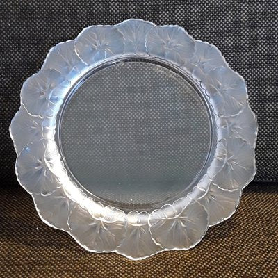 French Crystal Glass Plate with Frosted Flower Wreath and Polished Base from Lalique, 1970s-HOI-1235814