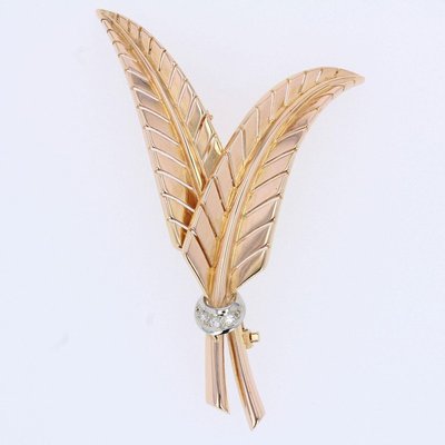 French Diamonds and 18 Karat Yellow Gold Fern Leaves Brooch, 1950s-OLU-896756