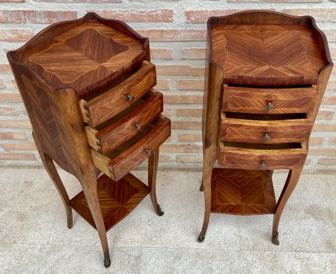 French Louis XV Style Nightstands in Walnut and Marquetry, Set of 2-NOU-1185256