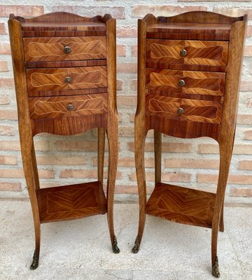 French Louis XV Style Nightstands in Walnut and Marquetry, Set of 2-NOU-1185256