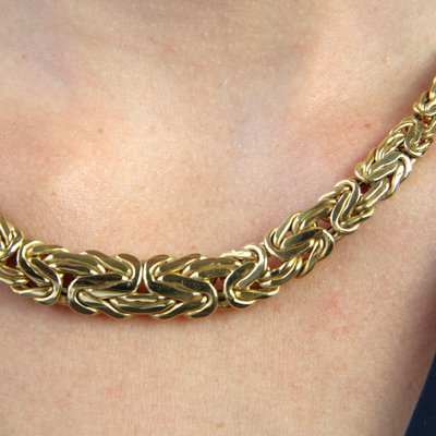 French Modern 18 Karat Yellow Gold Interlaced Flat Mesh Necklace-OLU-1763985