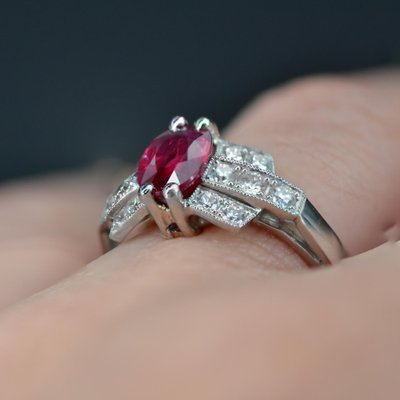 French Modern Art Deco Ruby Diamonds Platinum Ring, 2022-OLU-1452040