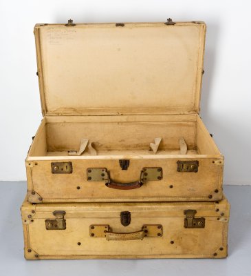 French Parchment Suit Case Trunks, 1930s, Set of 2-RIU-1433130